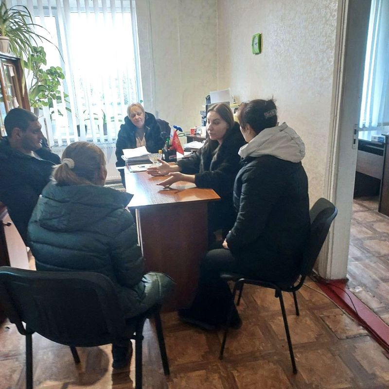 Евгения Кузьменко: Посетила с рабочим визитом Александровский территориальный отдел Евгения Кузьменко: Посетила с рабочим визитом Александровский территориальный отдел
