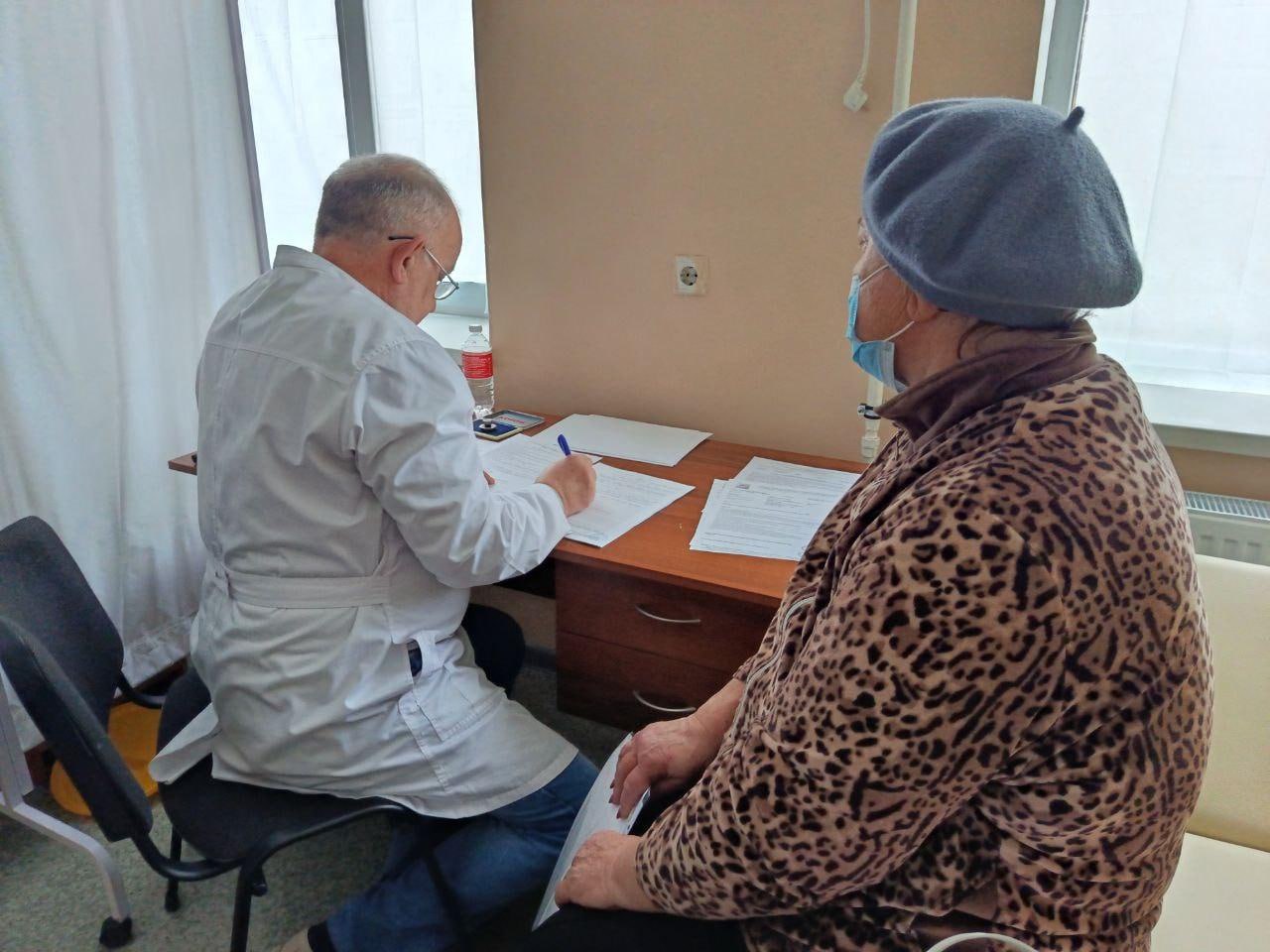 Сегодня в Генической ЦРБ проходит приём пациентов специалистами НМИЦ онкологии Минздрава России Сегодня в Генической ЦРБ проходит приём пациентов специалистами НМИЦ онкологии Минздрава России