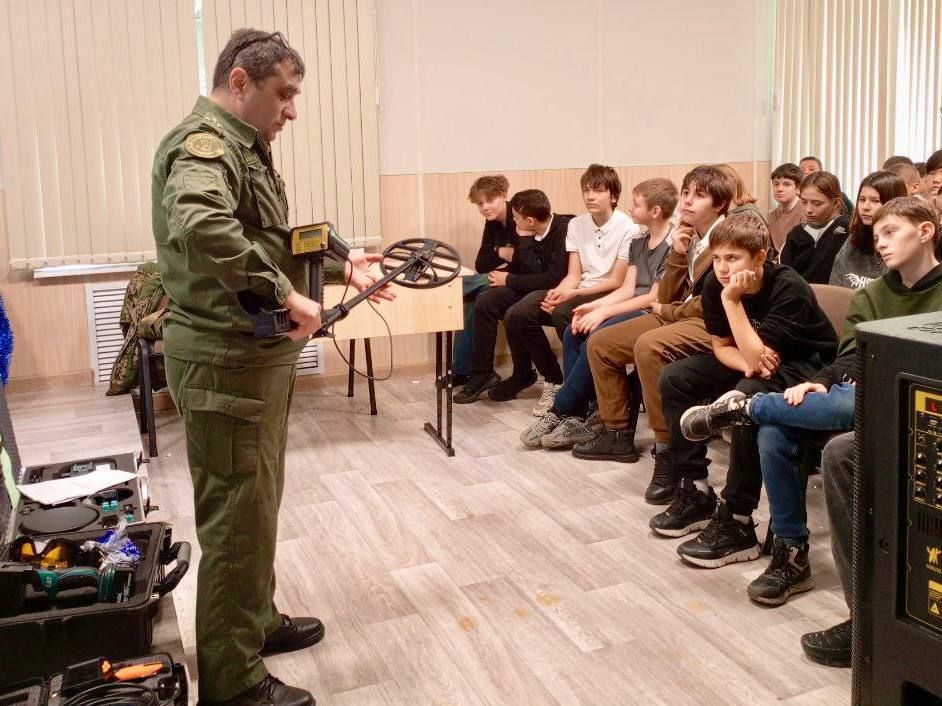 �����������-������������ �� ������ ���������� ��������� ����� ������ � ��������� ������� �����