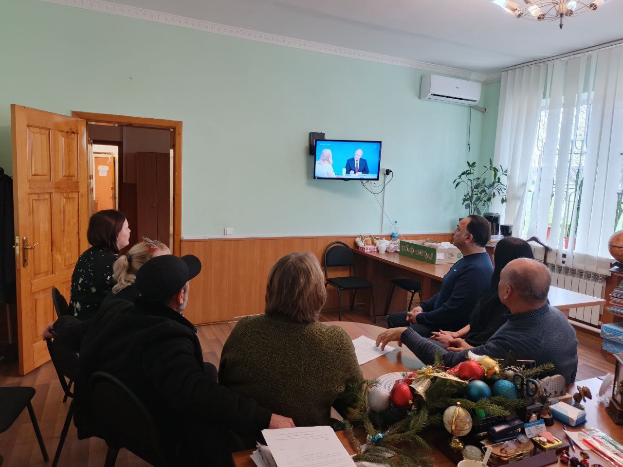 Трансляцию «Итогов года с Президентом России» смотрят во всех уголках Генического округа Трансляцию «Итогов года с Президентом России» смотрят во всех уголках Генического округа