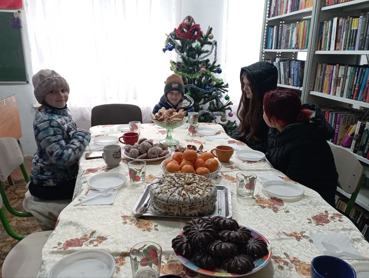 В учреждениях культуры Каховского округа прошли праздничные мероприятия ко Дню Святого Николая В учреждениях культуры Каховского округа прошли праздничные мероприятия ко Дню Святого Николая