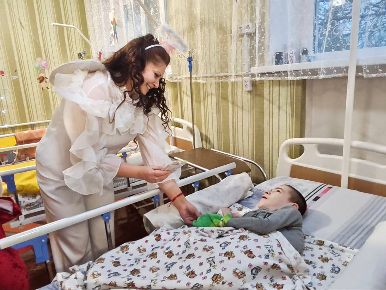 Студенты ХГПУ устроили праздник в Алешкинском детском доме-интернате Студенты ХГПУ устроили праздник в Алешкинском детском доме-интернате