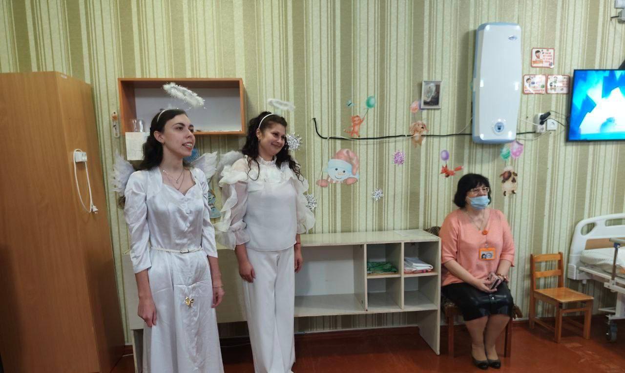 Студенты ХГПУ устроили праздник в Алешкинском детском доме-интернате Студенты ХГПУ устроили праздник в Алешкинском детском доме-интернате