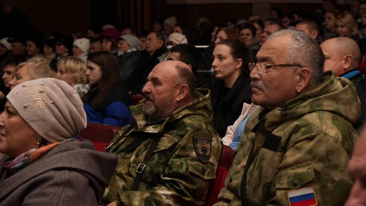 Кубанский казачий хор в Скадовске Кубанский казачий хор в Скадовске