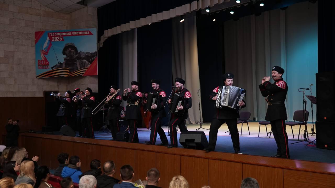 Кубанский казачий хор в Скадовске Кубанский казачий хор в Скадовске