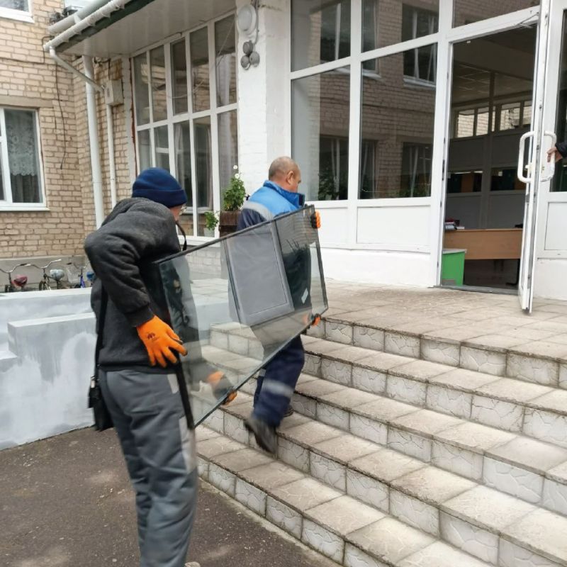 Аварийная бригада Калининградской области отчиталась о проделанной работе в Алешкинском округе за две недели #помощь39региона Аварийная бригада Калининградской области отчиталась о проделанной работе в Алешкинском округе за две недели #помощь39региона