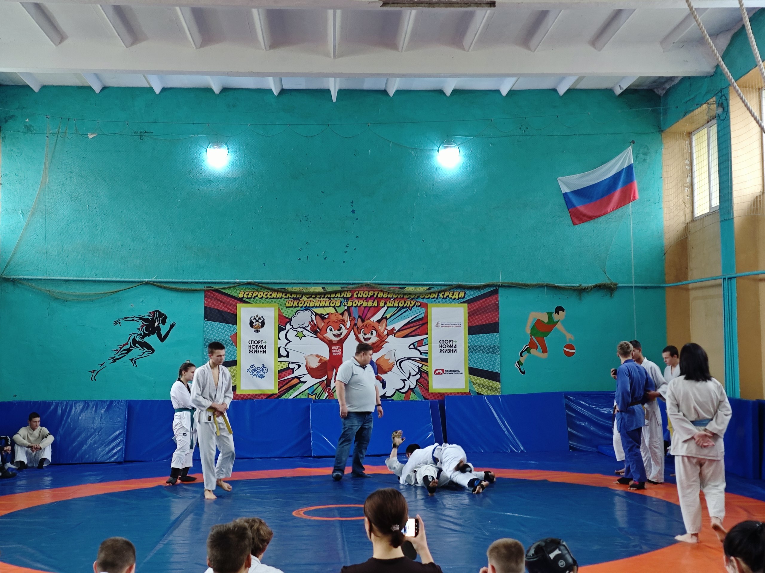 Евгения Кузьменко: В эту субботу наблюдала захватывающие поединки рукопашного боя в ДЮСШ Евгения Кузьменко: В эту субботу наблюдала захватывающие поединки рукопашного боя в ДЮСШ