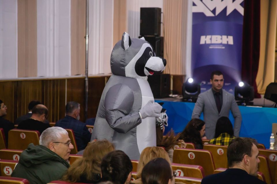 Юмор, талант, финал: как Херсонская область выбирала лучших КВНщиков Юмор, талант, финал: как Херсонская область выбирала лучших КВНщиков