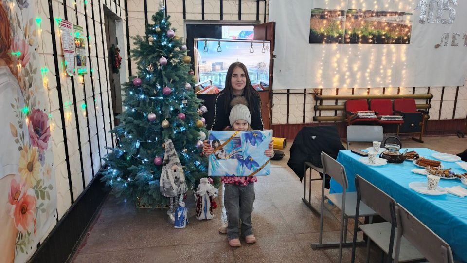 В селе Семихатка чествовали многодетные семьи В селе Семихатка чествовали многодетные семьи