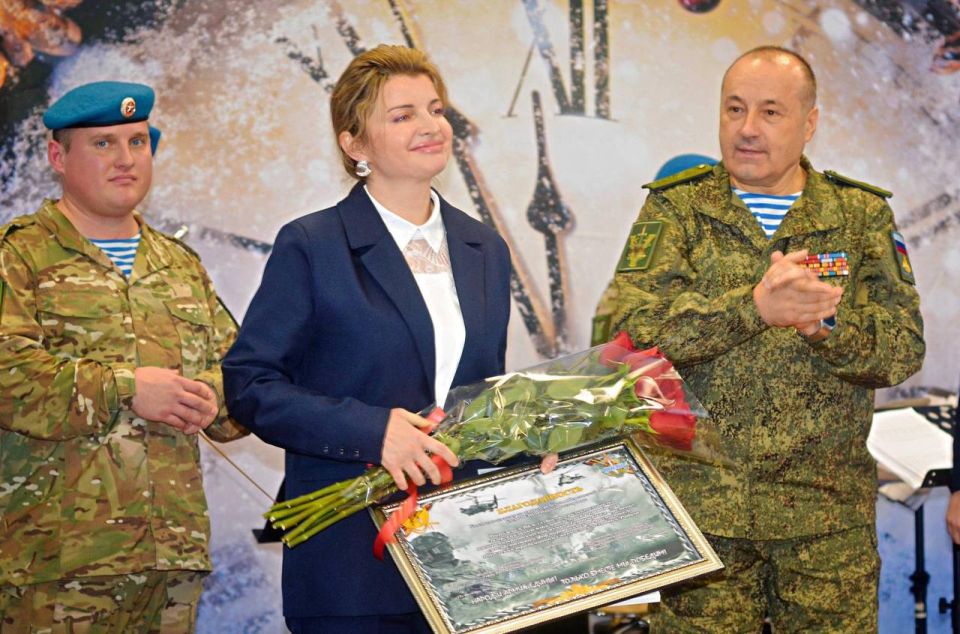 В школе № 2 города Геническа состоялось военно-патриотическое мероприятие В школе № 2 города Геническа состоялось военно-патриотическое мероприятие