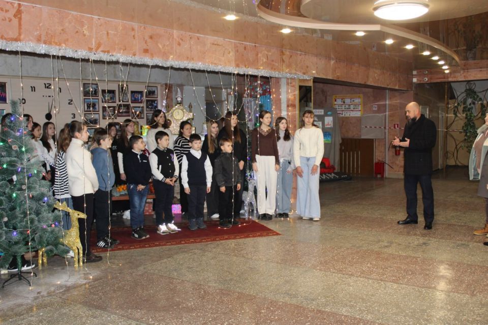 В Новотроицком округе наградили юных победителей творческих конкурсов В Новотроицком округе наградили юных победителей творческих конкурсов