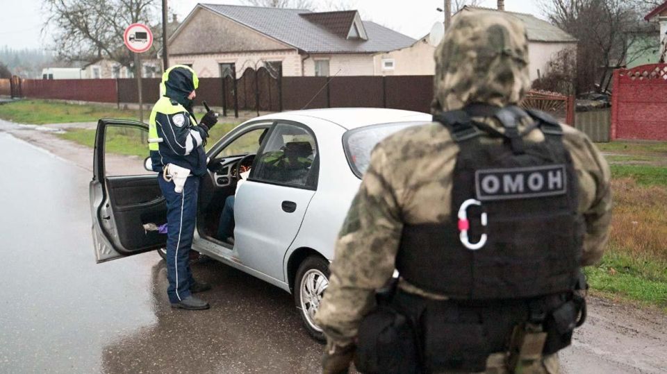 Росгвардейцы приняли участие в профилактическом мероприятии в Херсонской области Росгвардейцы приняли участие в профилактическом мероприятии в Херсонской области