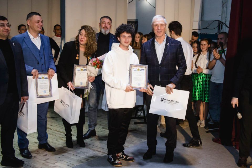 ���� � ����������� �������� �����: ������� ����������� �� ����� � �������� �������