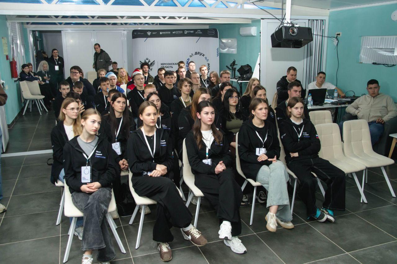 Новые горизонты: школьники и студенты СПО пробуют свои силы в бизнесе и социальном проектировании Новые горизонты: школьники и студенты СПО пробуют свои силы в бизнесе и социальном проектировании