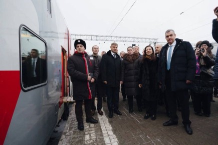 Леонид Слуцкий дал старт отправке первого тематического поезда «Россия. Жириновский»