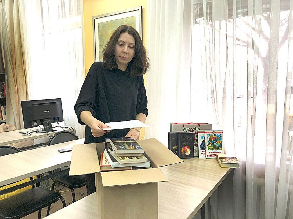 Краснодарский край сделал новогодний подарок для читателей библиотек Херсонской области Краснодарский край сделал новогодний подарок для читателей библиотек Херсонской области