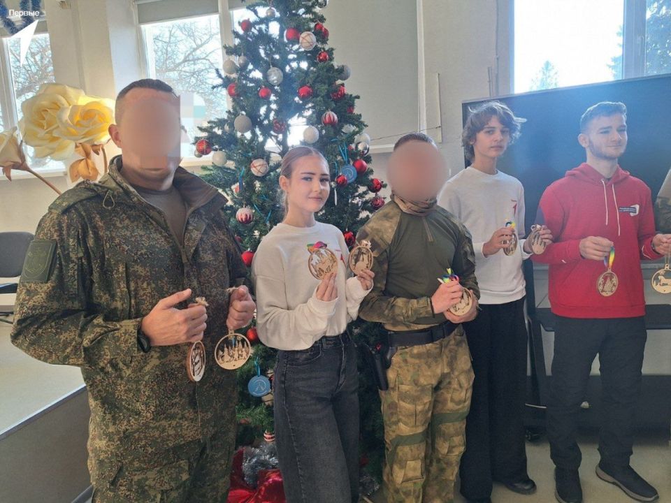 Первые приняли участие в акции «Российский детский Дед Мороз» Первые приняли участие в акции «Российский детский Дед Мороз»