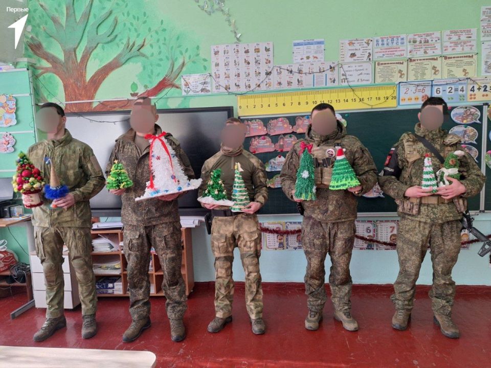 Первые приняли участие в акции «Российский детский Дед Мороз» Первые приняли участие в акции «Российский детский Дед Мороз»