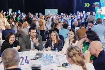 Осталось 4 дня: управленческие команды Донбасса и Новороссии, вы еще можете подать заявку на конкурс «Лидеры России»