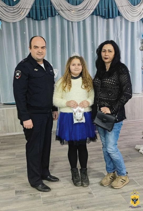 В Каховском округе Херсонской области сотрудники Госавтоинспекции провели мероприятия со школьниками В Каховском округе Херсонской области сотрудники Госавтоинспекции провели мероприятия со школьниками