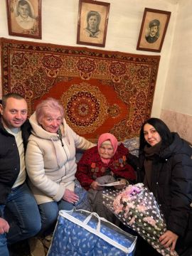 Надежда Бабешко: Сегодня жительница села Нововасильевка Ивановского округа Мария Павловна Зиновкина отметила свой 100-летний юбилей