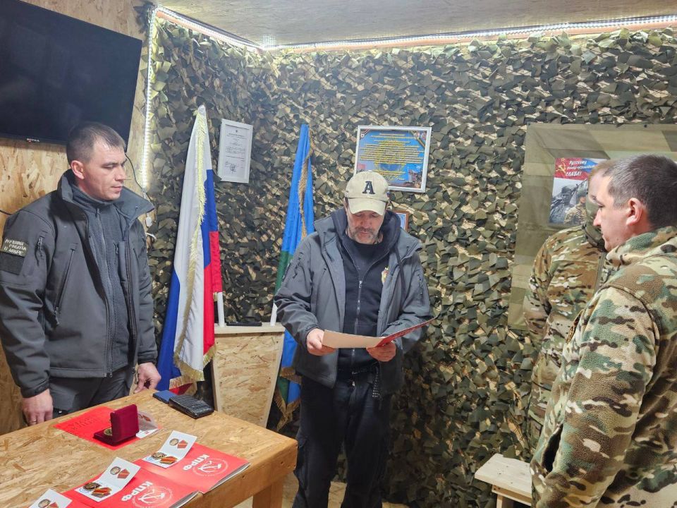 В Херсонской и Запорожской областях состоялась рабочая поездка секретаря ЦК КПРФ, депутата Государственной Думы Александра Андреевича Ющенко В Херсонской и Запорожской областях состоялась рабочая поездка секретаря ЦК КПРФ, депутата Государственной Думы Александра Андреевича Ющенко