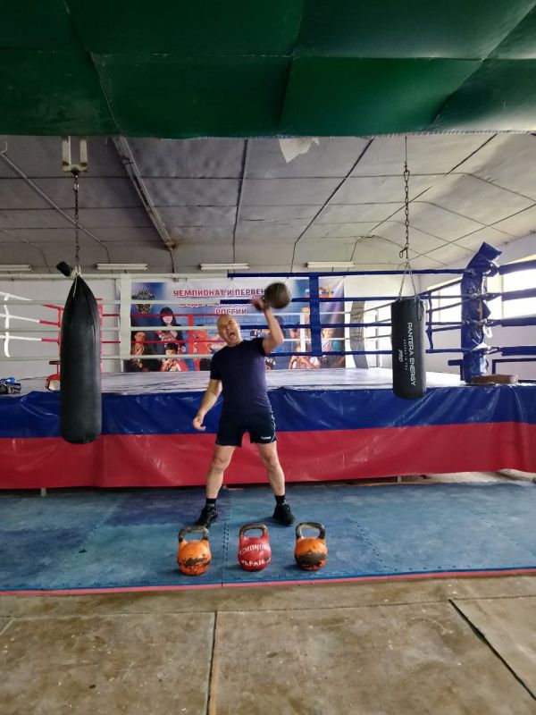 Павел Тропкин: Херсонские спортсмены-гиревики снова на высоте! Павел Тропкин: Херсонские спортсмены-гиревики снова на высоте!