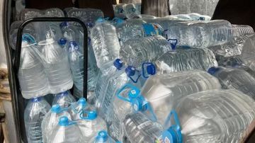 На днях, вместе с моим боевым товарищем полковником Георгием Червонным, воином-афганцем, зампредом Совета атаманов казачества Херсонщины, и его соратниками-казаками Алексеем Мусихиным и Виктором Скобяевым передали запас из...