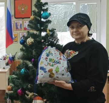 МКУК «Чаплинский КДЦ» благодарит за новогодние подарки Рязанцев