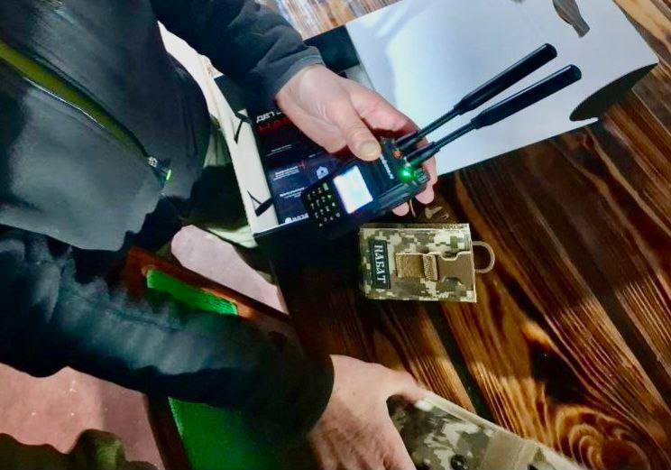 Сергей Георгиев: Точная помощь — лучшая поддержка: новейшие детекторы обнаружения дронов переданы в войска Сергей Георгиев: Точная помощь — лучшая поддержка: новейшие детекторы обнаружения дронов переданы в войска