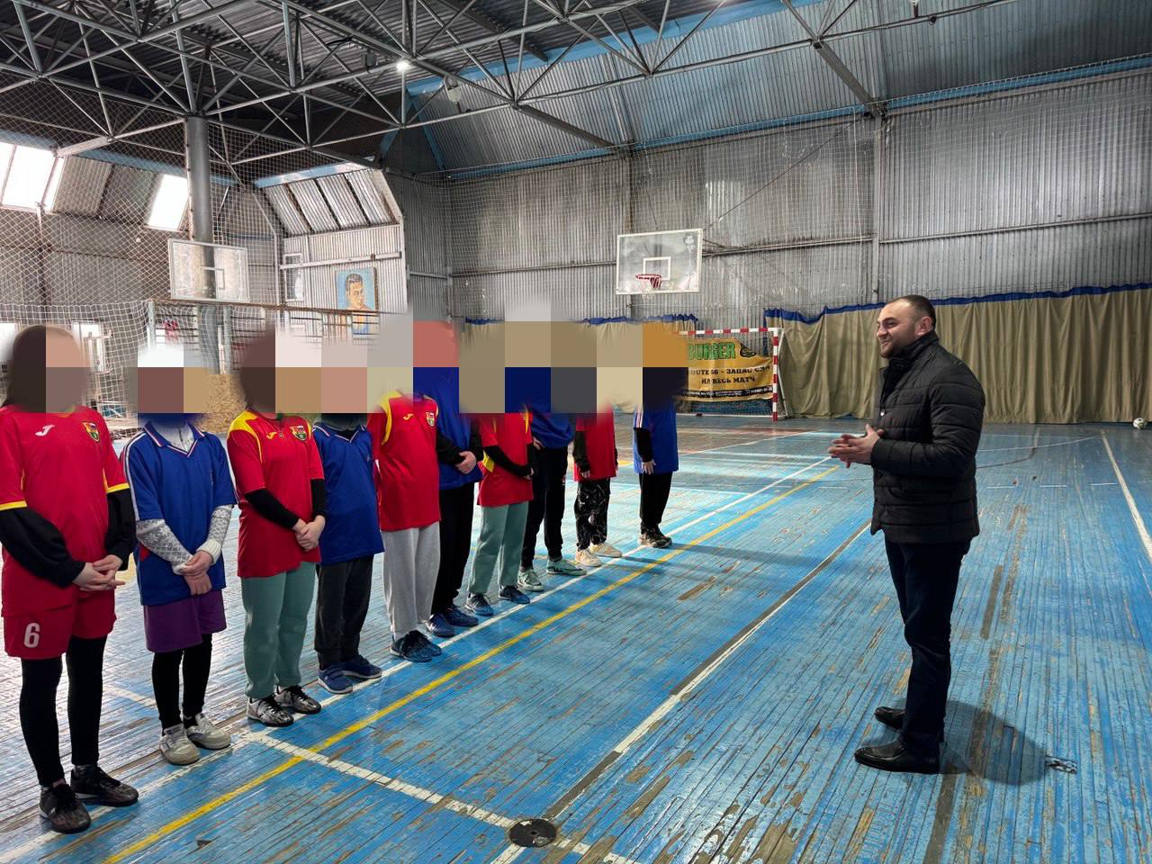 Владимир Оганесов: Уважаемые жители округа, дорогие спортсмены и тренеры!