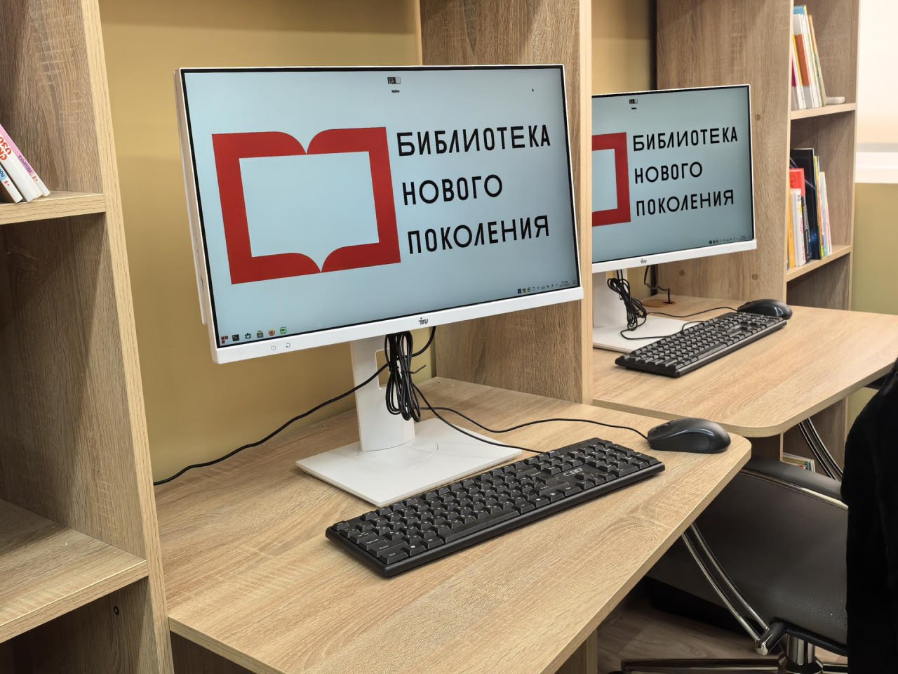 В Нижних Серогозах состоялось открытие модельной библиотеки