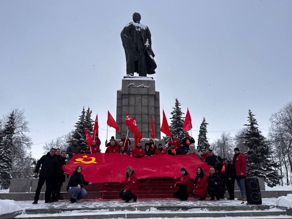 Рамиль Замалетдинов: 103 года назад, 30 декабря 1922 года, вступил в силу договор об образовании Союза Советских Социалистических Республик Рамиль Замалетдинов: 103 года назад, 30 декабря 1922 года, вступил в силу договор об образовании Союза Советских Социалистических Республик