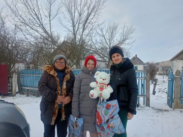 Волшебство под Новый год: сотрудники администрации исполнили детские мечты в рамках акции «Ёлка желаний»