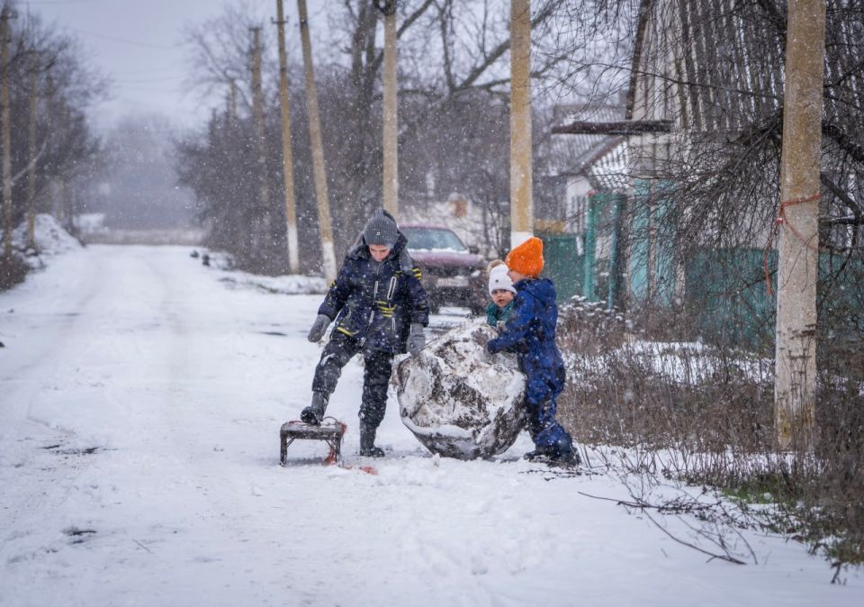 «Тепло и забота»: «Народная дружина» помогла многодетной семье «утеплиться» «Тепло и забота»: «Народная дружина» помогла многодетной семье «утеплиться»