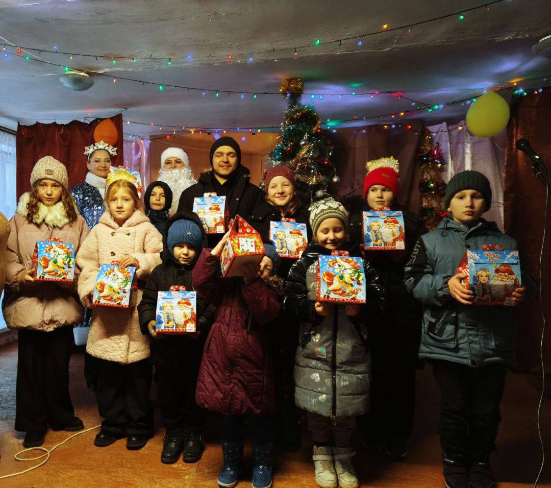 Новогодние подарки для детей Херсонской области Новогодние подарки для детей Херсонской области