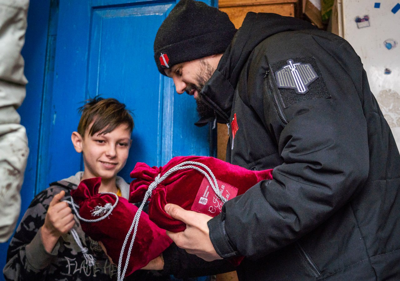 «Тепло и забота»: «Народная дружина» помогла многодетной семье «утеплиться» «Тепло и забота»: «Народная дружина» помогла многодетной семье «утеплиться»