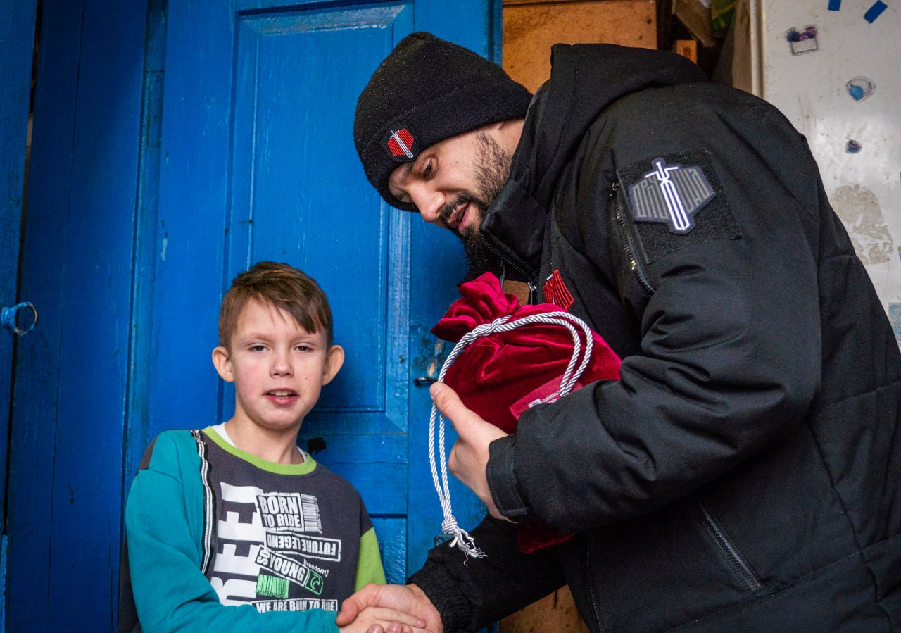 «Тепло и забота»: «Народная дружина» помогла многодетной семье «утеплиться» «Тепло и забота»: «Народная дружина» помогла многодетной семье «утеплиться»