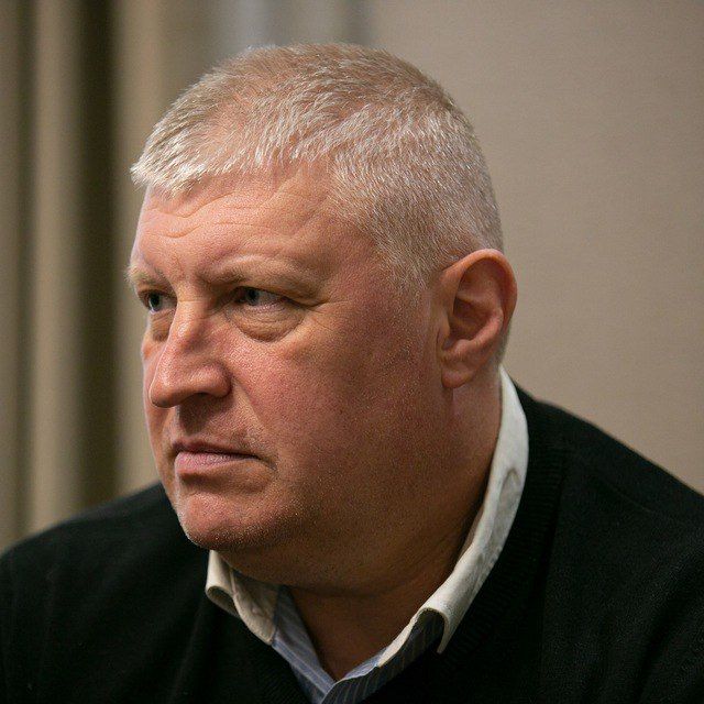 ����� � ����: �������� ������ ���������������� ���������� ��������