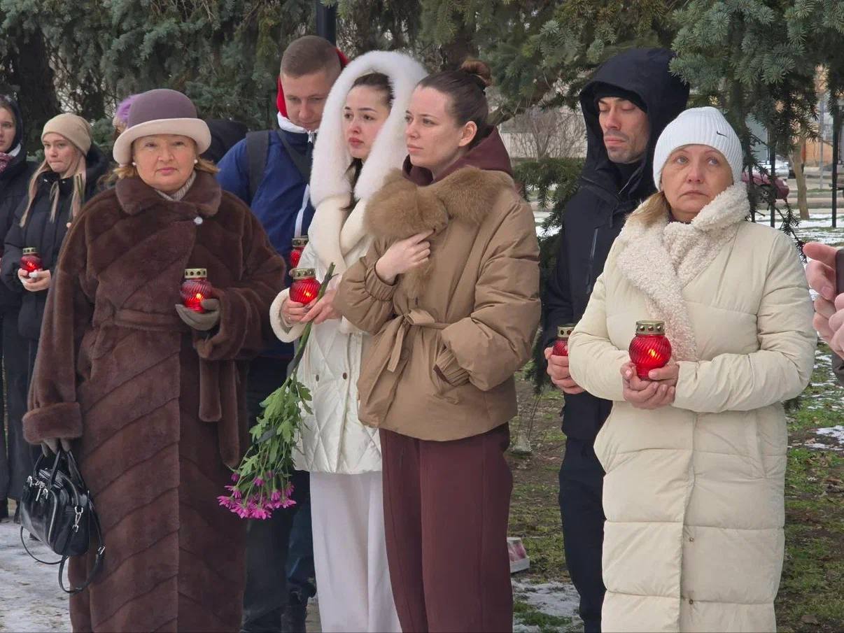 Жители Херсонской области почтили память жертв теракта в селе Хорлы Жители Херсонской области почтили память жертв теракта в селе Хорлы