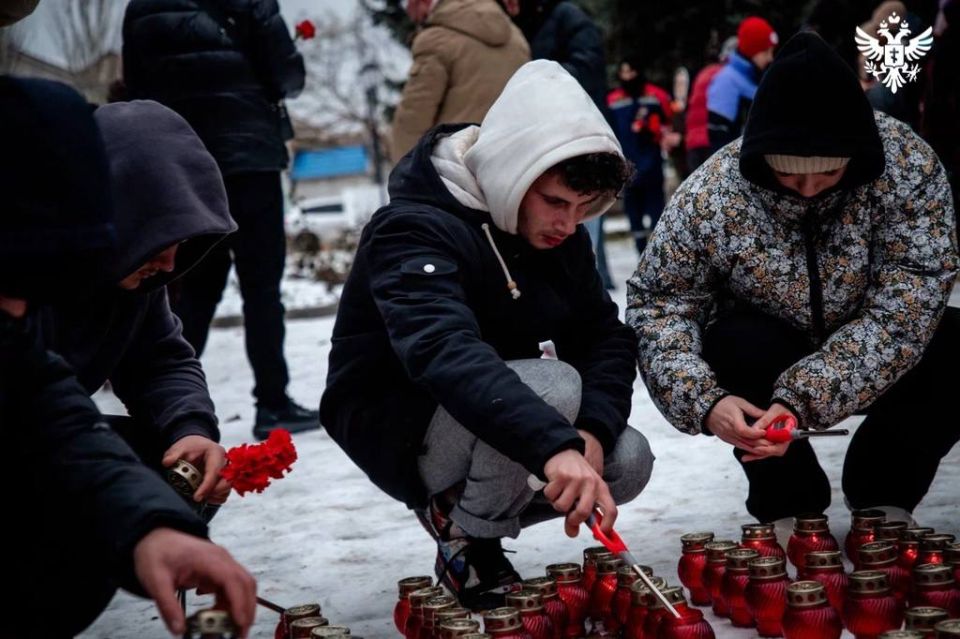 В Херсонской области почтили память погибших в Хорлах В Херсонской области почтили память погибших в Хорлах