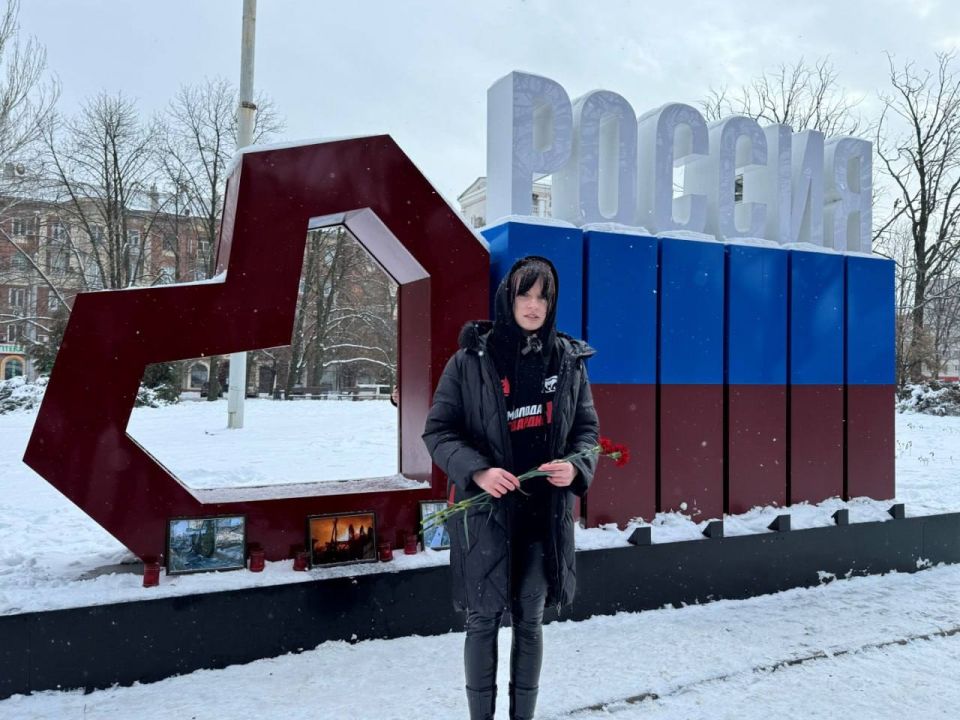 В Донецке состоялось скорбное мероприятие, посвященное памяти жертв трагедии в Хорлах В Донецке состоялось скорбное мероприятие, посвященное памяти жертв трагедии в Хорлах