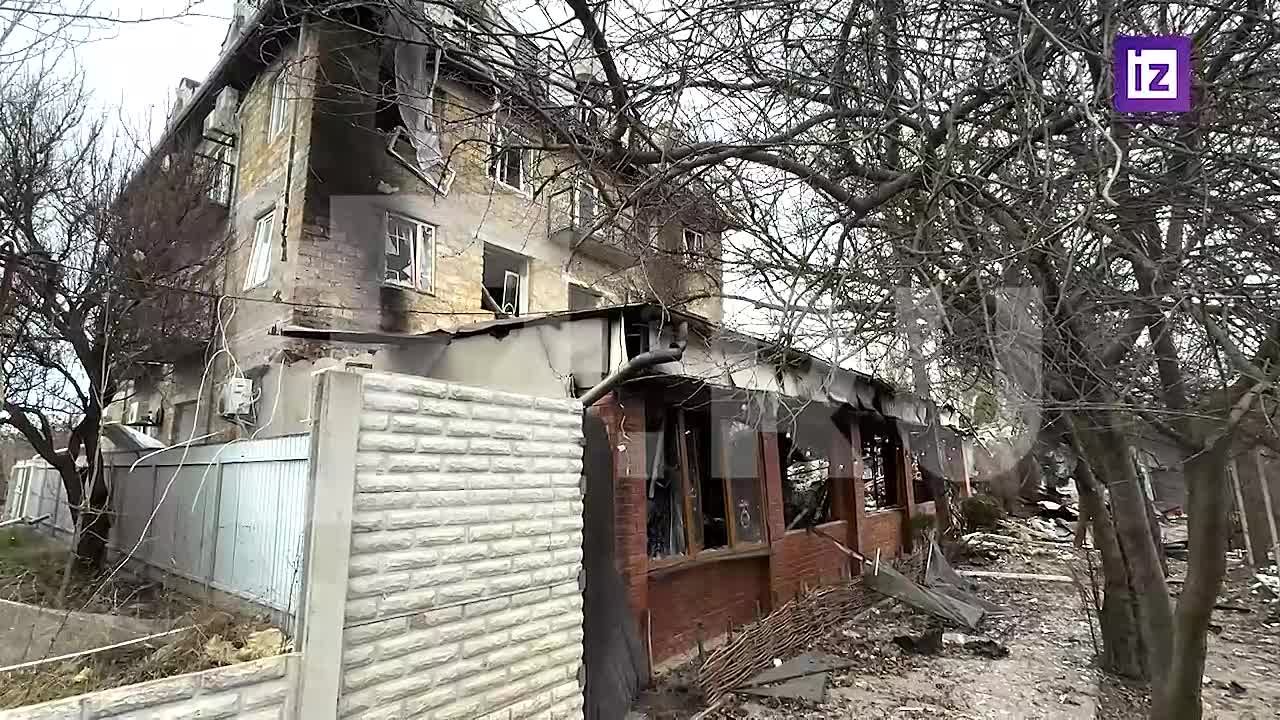 Прихожане православной церкви в Хорлах помогали выносить из гостиницы и кафе людей, пострадавших от теракта ВСУ, в результате которого погибло 27 человек