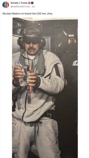 Президент США Дональд Трамп опубликовал фотографию похищенного из резиденции в Каракасе президента Венесуэлы Николаса Мадуро