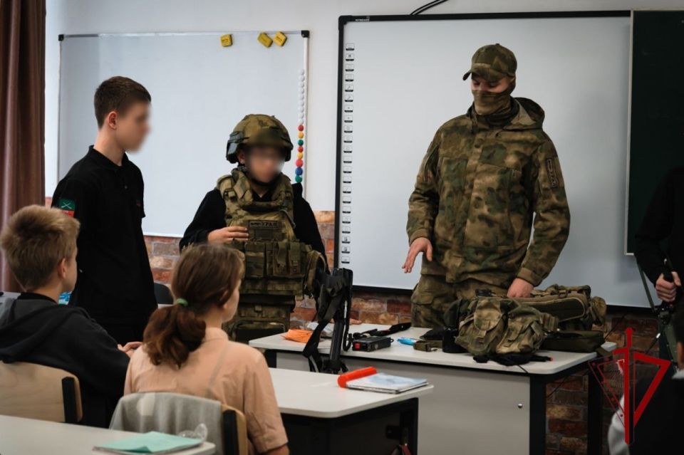 �������������� ���������� ������������ ����� ������������ ������ � ��������� ���� ���������� � ����������� ��������