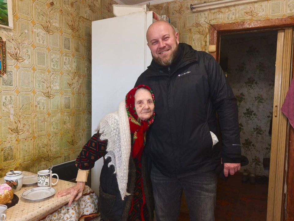 ����������� � �������� 100-������ ������� ���� ��������