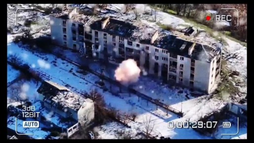 Енот из Херсона: Херсон. Расчёты ударных дронов ведут охоту за оппонентами на правом берегу