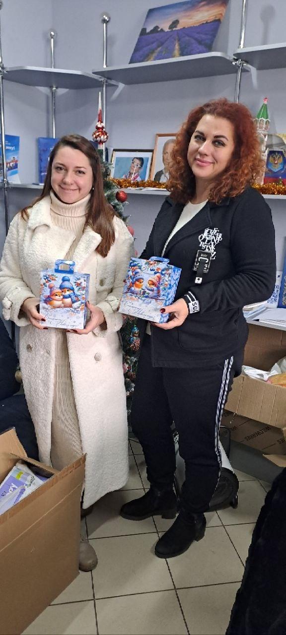 Севастопольские волонтеры доставили гуманитарную помощь жителям Херсонской области