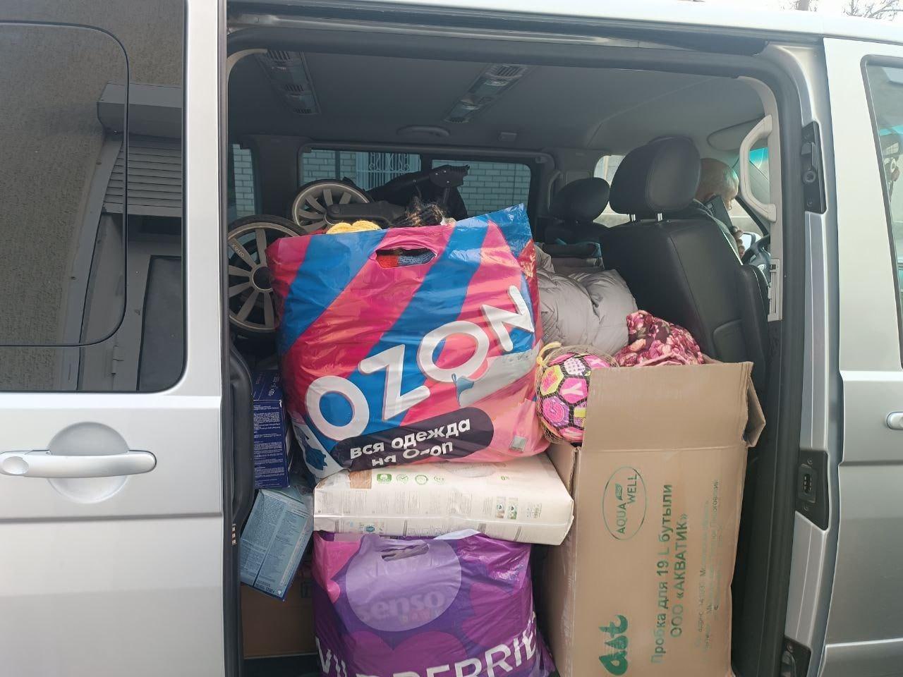 Севастопольские волонтеры доставили гуманитарную помощь жителям Херсонской области Севастопольские волонтеры доставили гуманитарную помощь жителям Херсонской области