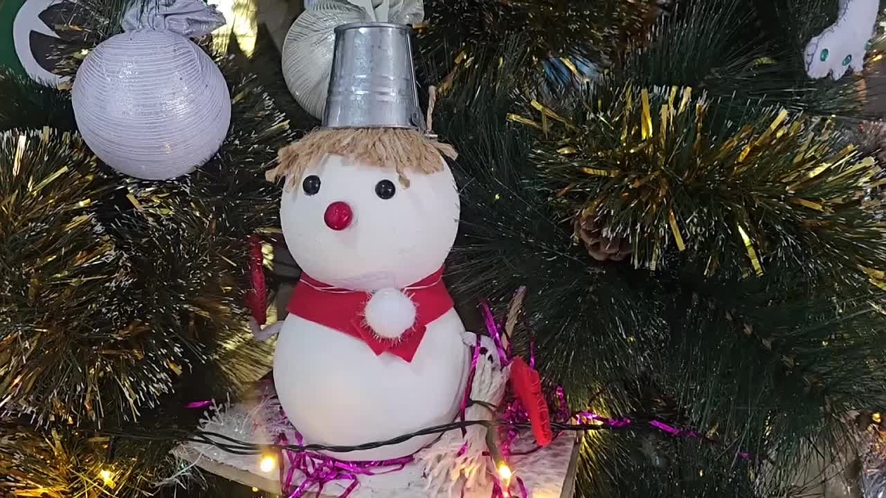 Мечты сбываются: в Скадовском округе продолжается акция «Ёлка желаний»